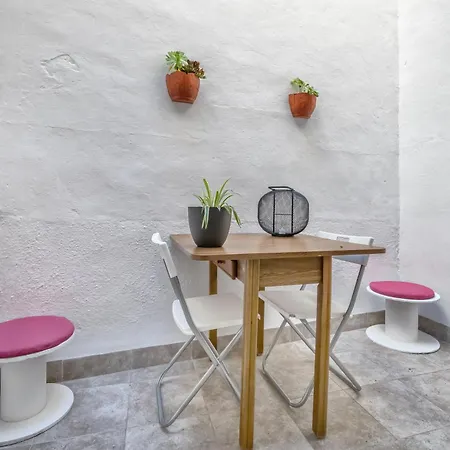 Jade Apto & Two Patios Córdoba