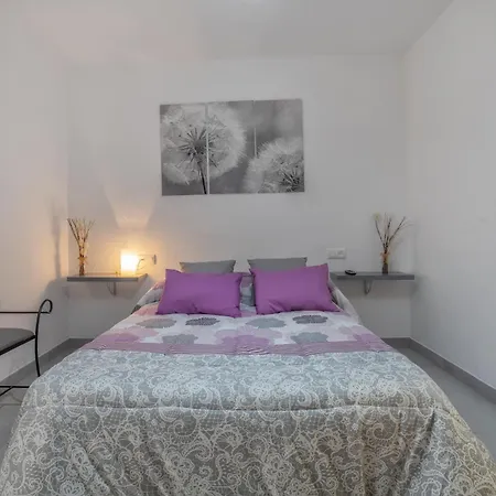 Jade Apto & Two Patios Апартаменты *